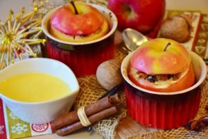 pečené jablko jako alternativa ke sladkému cukroví